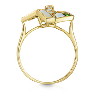 Золотое кольцо с бриллиантами, перламутром