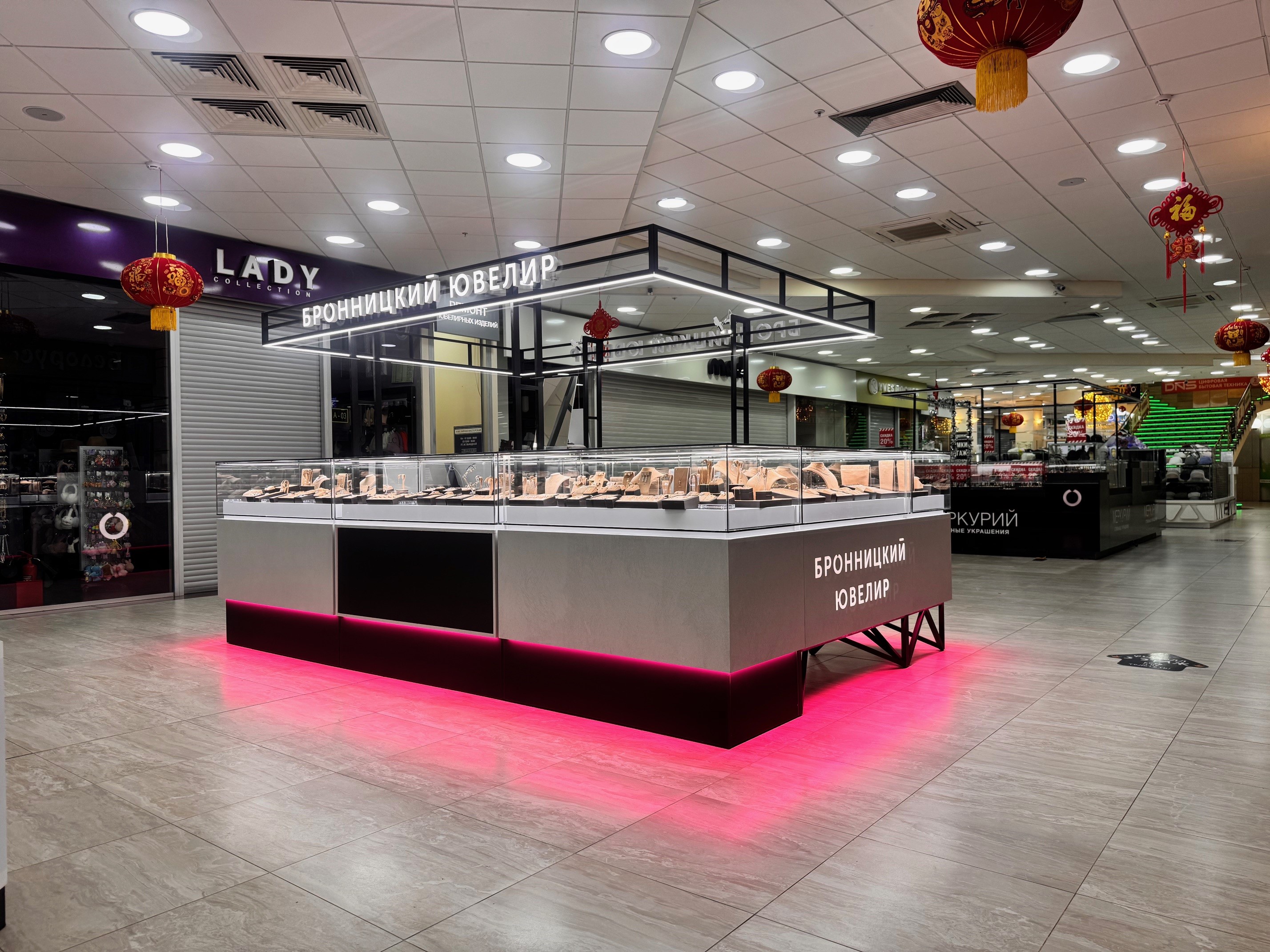 Открытие нового салона в ТЦ «Дружба»