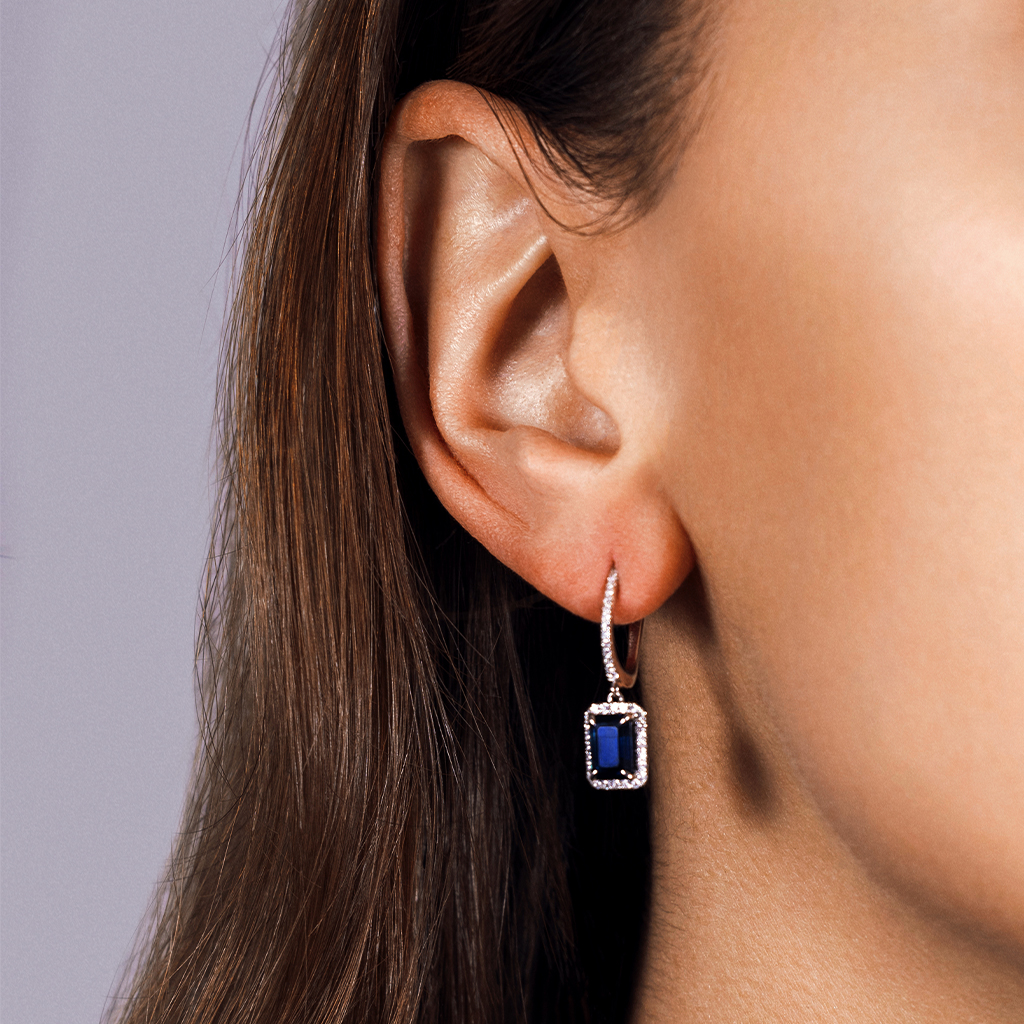 Серьги из белого золота с сапфирами.jpg