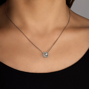 Подвеска из белого золота с бриллиантом