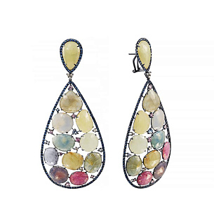 Серьги из черненого золота с бриллиантами, сапфирами, корундами