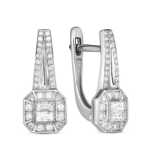 Серьги с английским замком из платины с бриллиантом