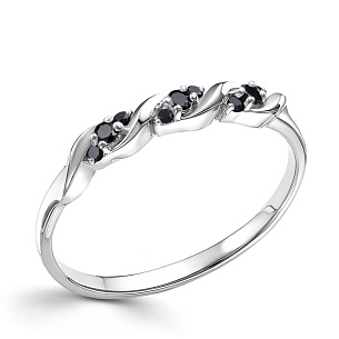 Кольцо из белого золота с бриллиантом