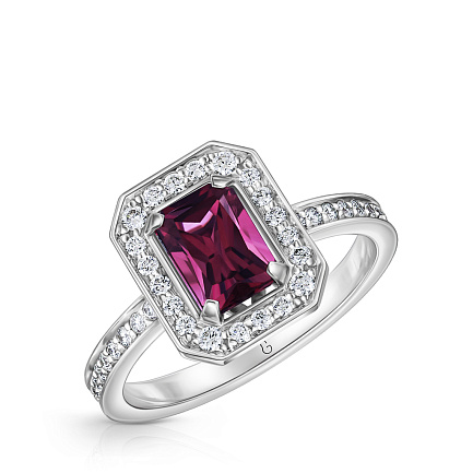 Кольцо из белого золота с бриллиантами