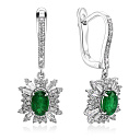 Серьги из белого золота с бриллиантами, изумрудом
