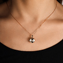 Подвеска из желтого золота с аметистом, бриллиантом