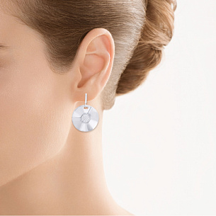 Серьги с английским замком из серебра с фианитом