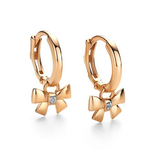 Серьги из красного золота с бриллиантом