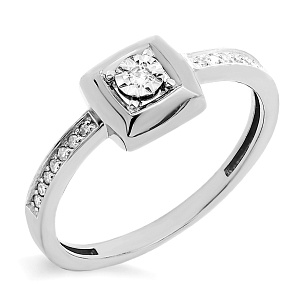 Кольцо из белого золота с бриллиантом