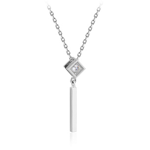 Колье из белого золота с бриллиантом, плетение якорное