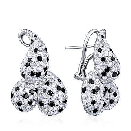 Серьги из белого золота с бриллиантами