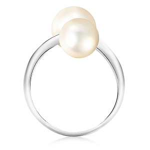 Кольцо из белого золота с жемчугом
