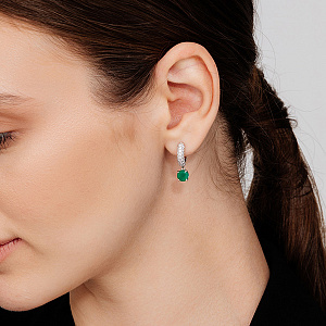 Серьги с английским замком из серебра с агатами