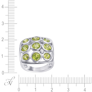 Кольцо из белого золота с бриллиантом и перидотами