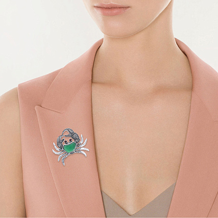 Брошь из серебра с агатом, гранатом