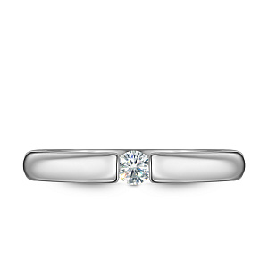 Кольцо обручальное из белого золота с бриллиантом