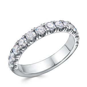 Кольцо из платины с бриллиантом