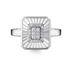 Кольцо из белого золота с бриллиантом