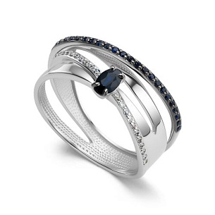 Кольцо из белого золота с бриллиантом