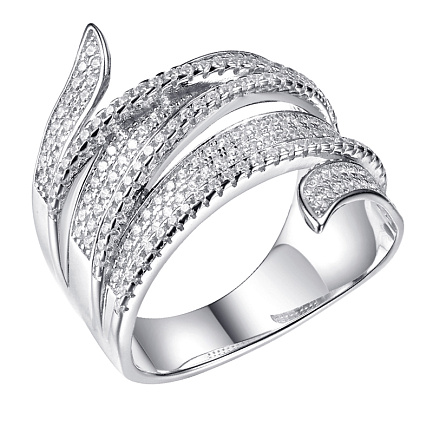 Кольцо из серебра с фианитом