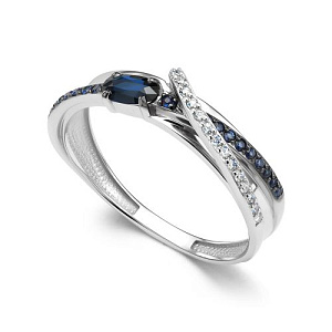Кольцо из белого золота с бриллиантами, сапфиром