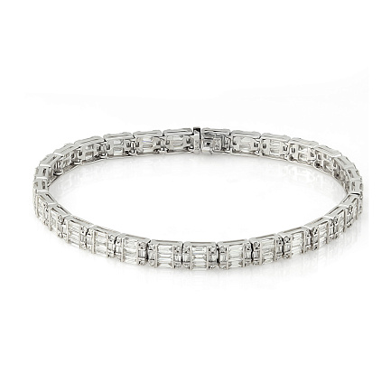 Браслет декоративный из белого золота с бриллиантами