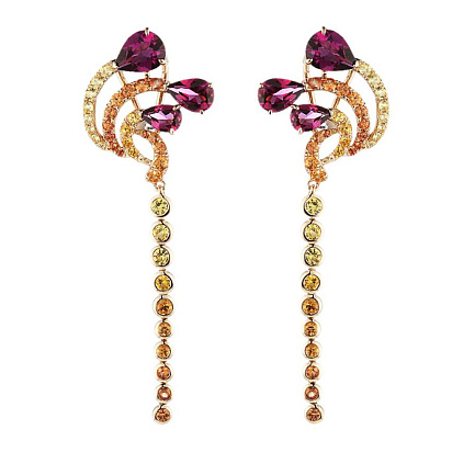 Серьги из желтого золота с родолитами, сапфирами