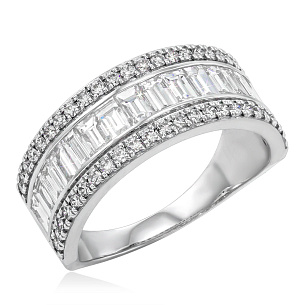 Кольцо из белого золота с бриллиантом