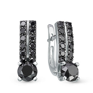 Серьги из белого золота с бриллиантом