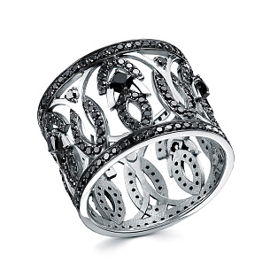 Кольцо из белого золота с бриллиантом