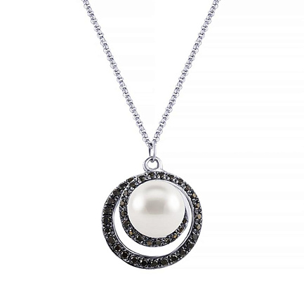 Колье из белого золота с жемчугом