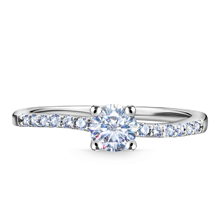 Кольцо из серебра с фианитом