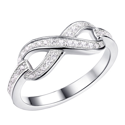 Кольцо из серебра с фианитом