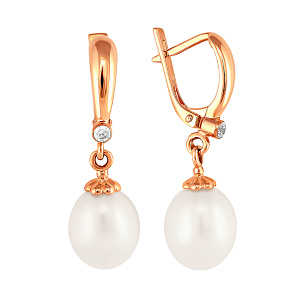 Серьги с английским замком из красного золота с жемчугом и фианитом