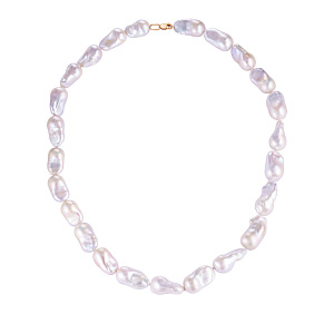 Бусы из красного золота с жемчугом