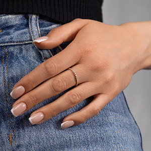 Кольцо из желтого золота с фианитом