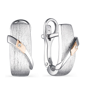 Серьги с английским замком из серебра с бриллиантом