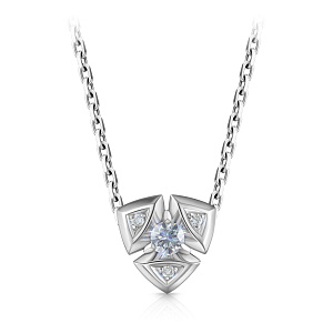 Колье из белого золота с бриллиантами, плетение якорное