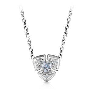 Колье из белого золота с бриллиантами