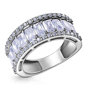 Кольцо из серебра с фианитом