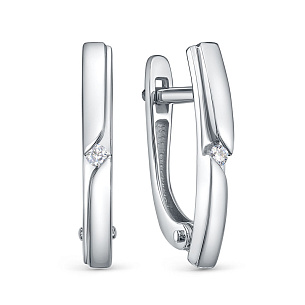 Серьги из платины с бриллиантом