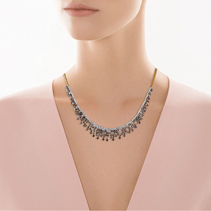 Колье из желтого золота с бриллиантами