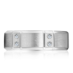 Кольцо обручальное из белого золота с бриллиантами