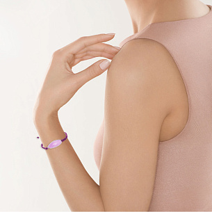 Браслет декоративный из серебра с аметистом