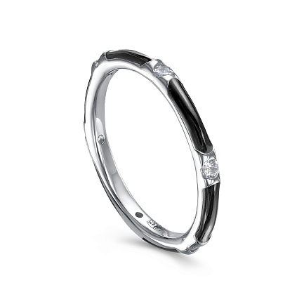 Кольцо из серебра с фианитами