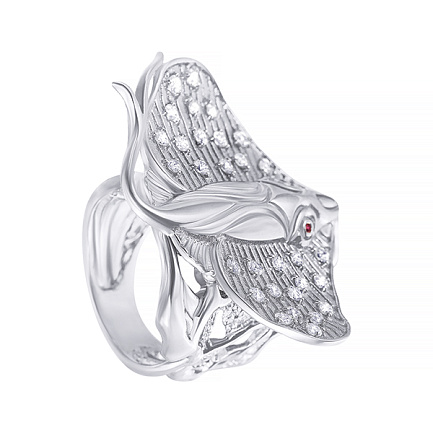 Кольцо из серебра с фианитом