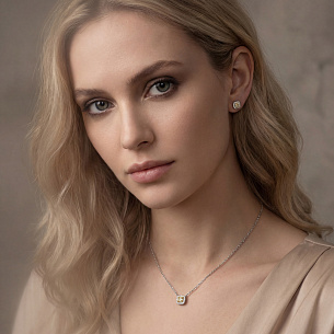 Пусеты из белого золота с желтыми бриллиантами