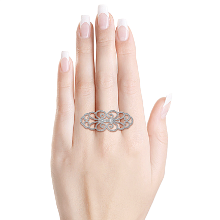 Кольцо из серебра с фианитом