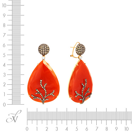 Серьги из красного золота с бриллиантами, агатами