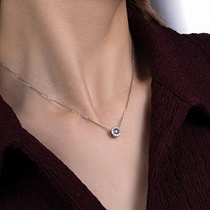 Подвеска из белого золота с бриллиантом